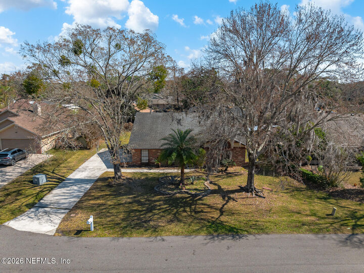 Property Photo:  4887 Boza Court  FL 32003 