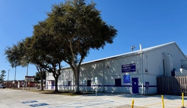 Property Photo:  532 Clifford Court  LA 70094 