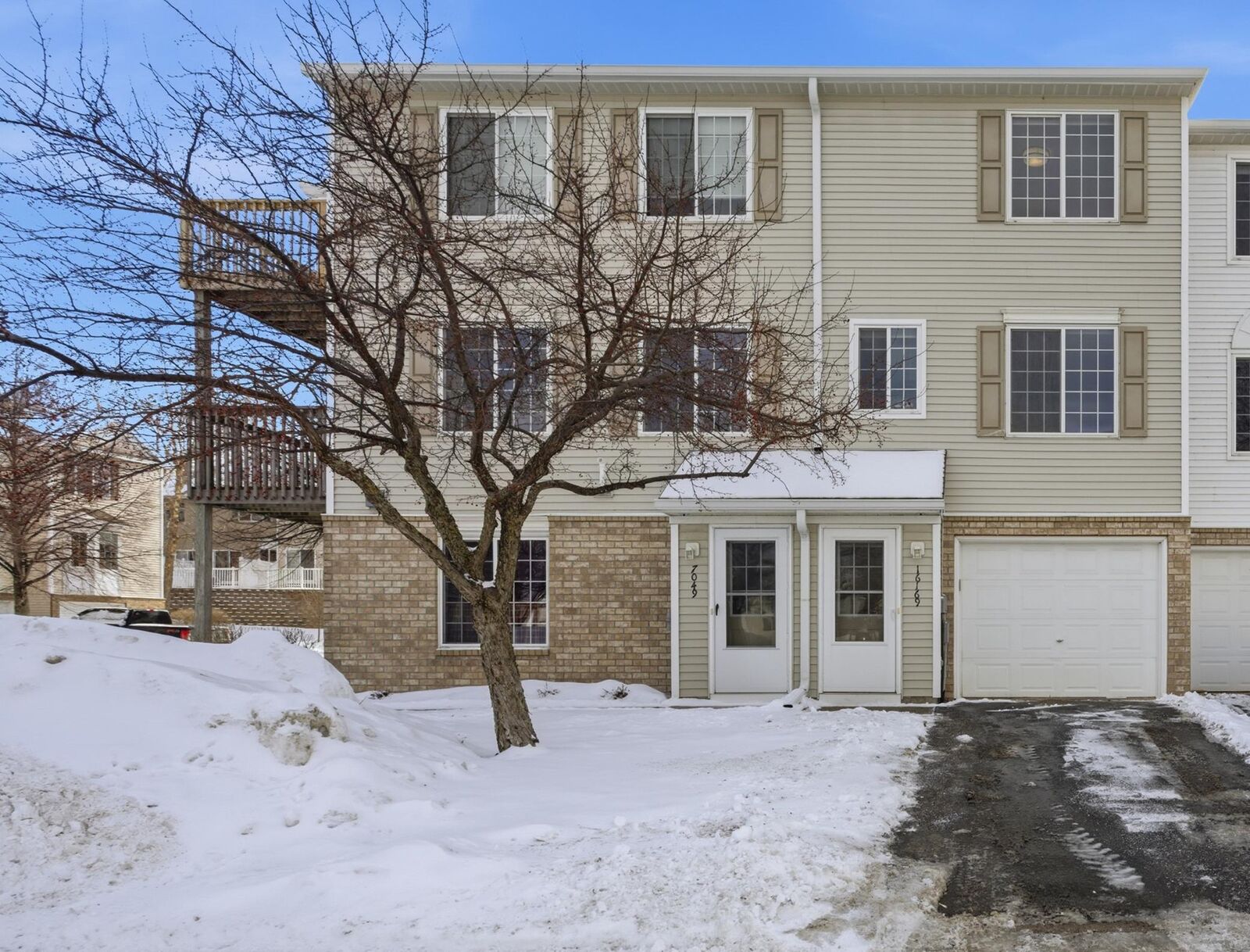 Property Photo:  16169 71st Lane NE  MN 55330 