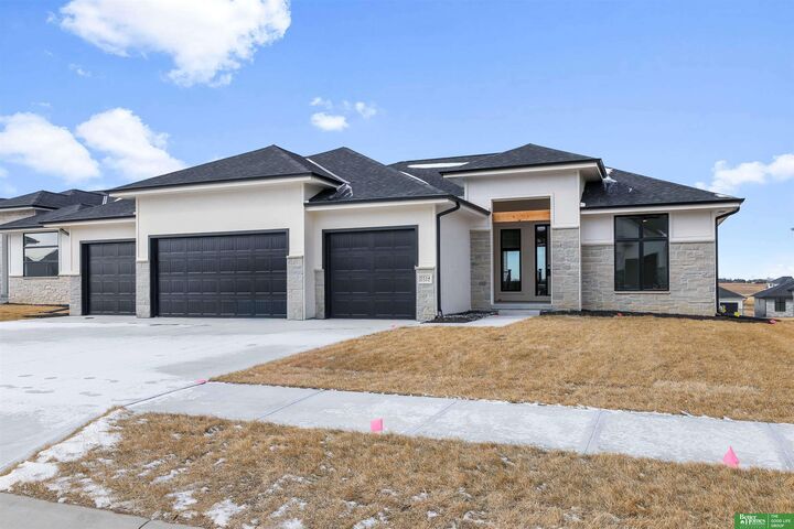 Property Photo:  5514 N 213th Street  NE 68022 