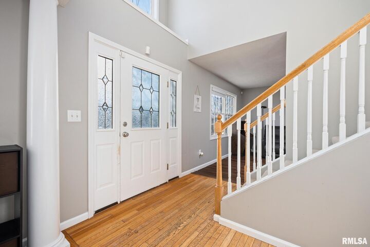 Property Photo:  2331 W Molly Lane  IL 61525 