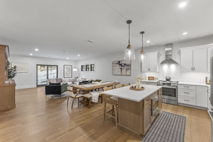 Property Photo: 134 Court St 7 MA 02360