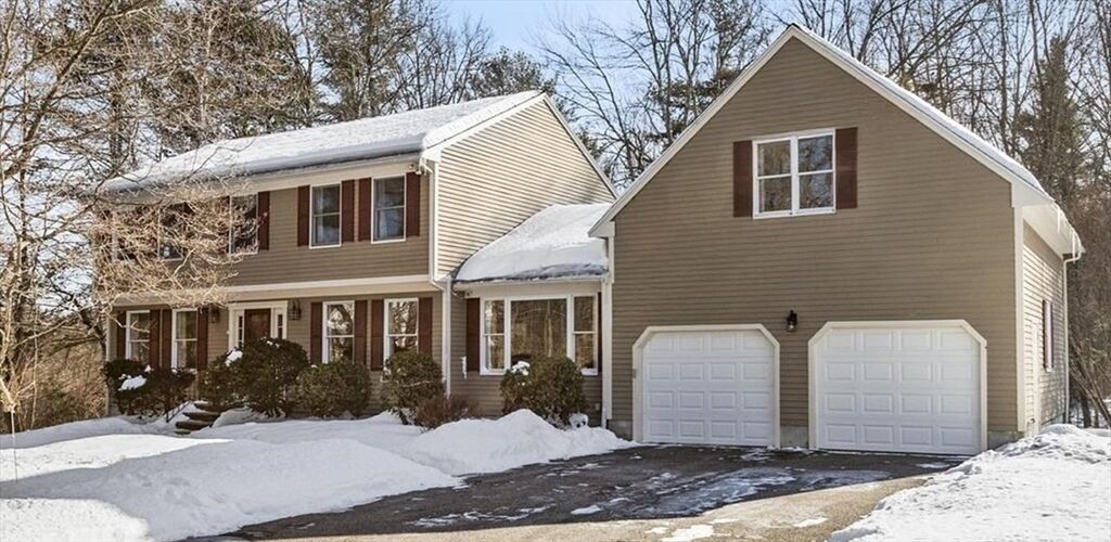Property Photo:  68 Sanborn Lane  MA 01867 