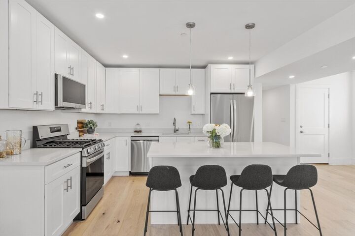 Property Photo:  79 Maple St 3  MA 02136 