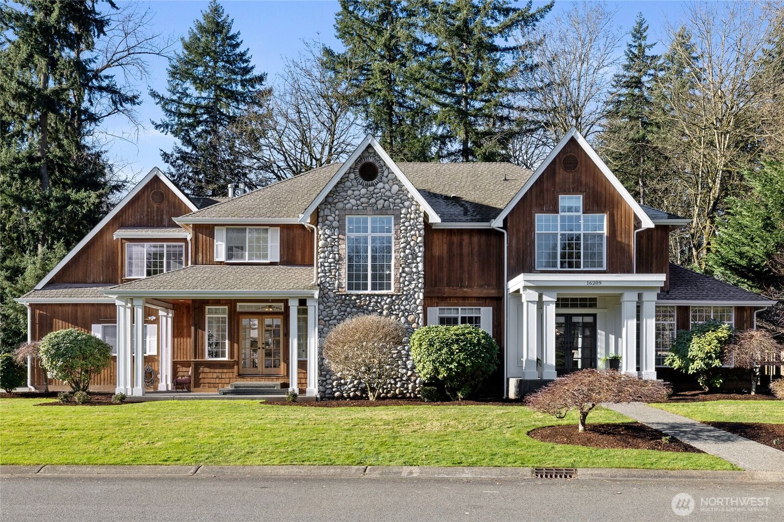 Property Photo:  16209  205th Place SE  WA 98059 