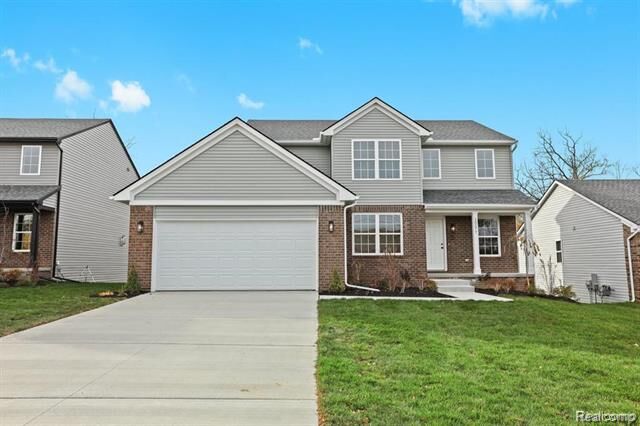 Property Photo:  20533 Angling Road  MI 48152 