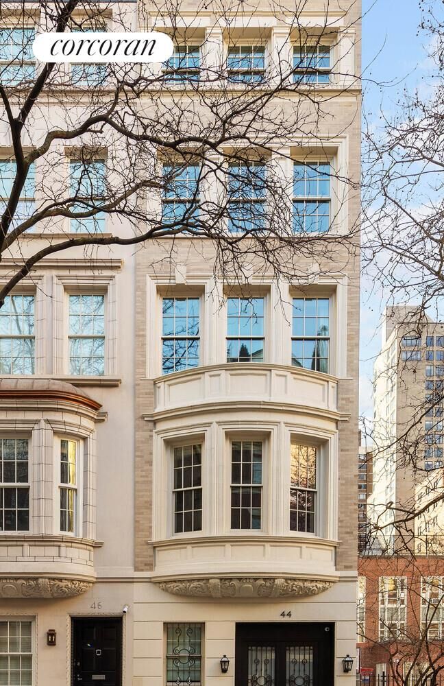 Property Photo:  44 E 82nd Street  NY 10028 