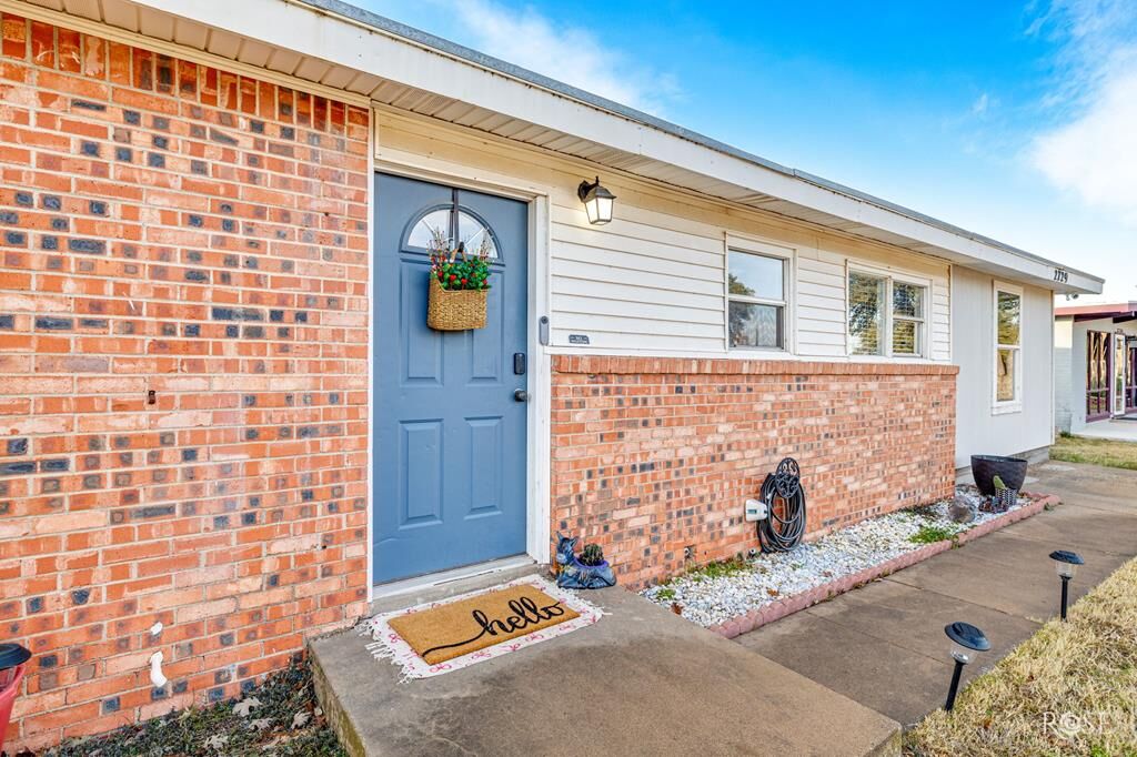 Property Photo:  2729 Southwestern Ave  TX 76904 