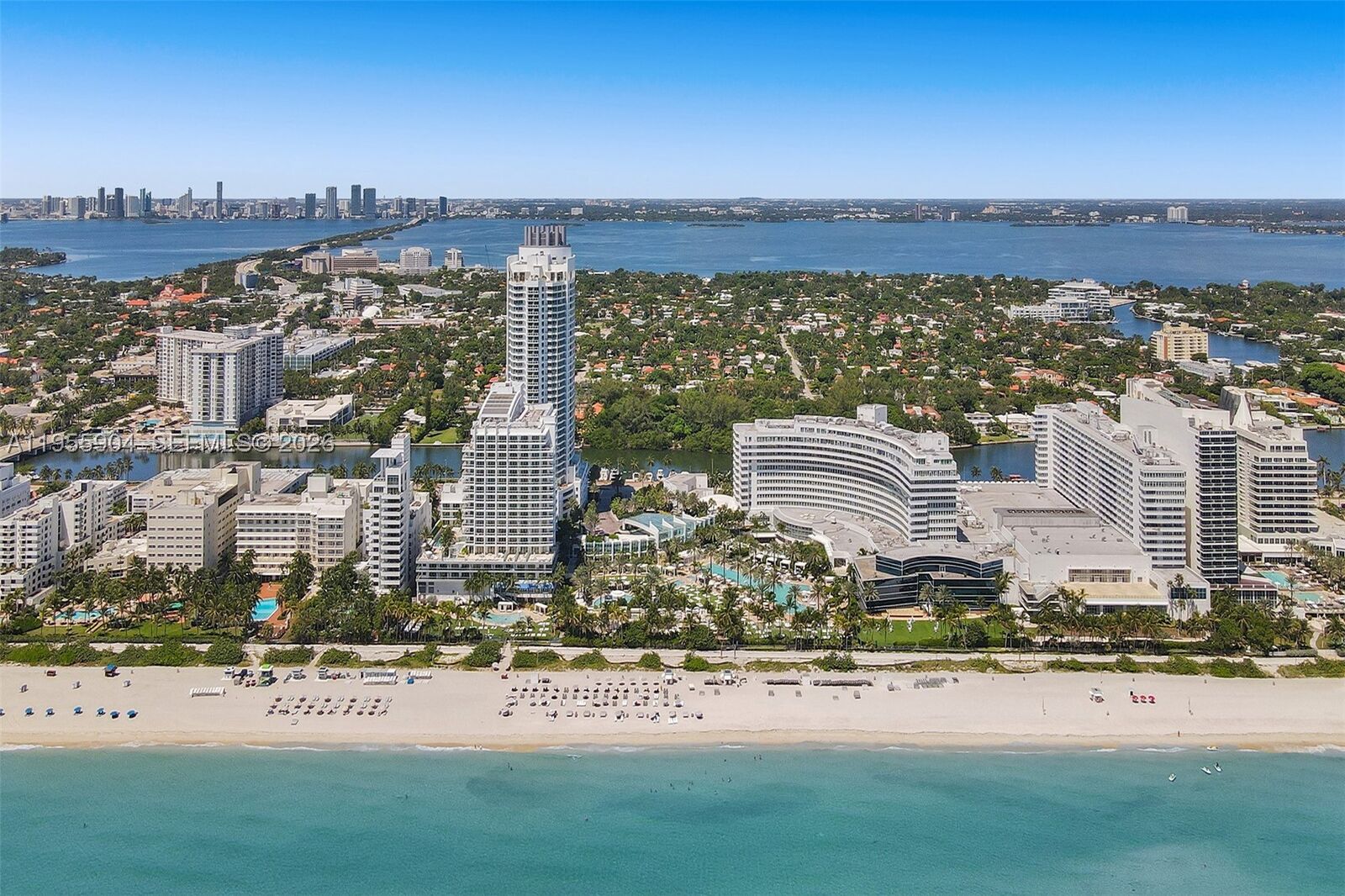 Property Photo:  4391 Collins Ave 509/510  FL 33140 