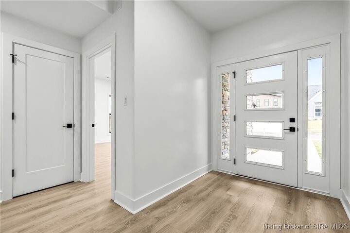 Property Photo:  1019 Ridgeview Drive  IN 47130 