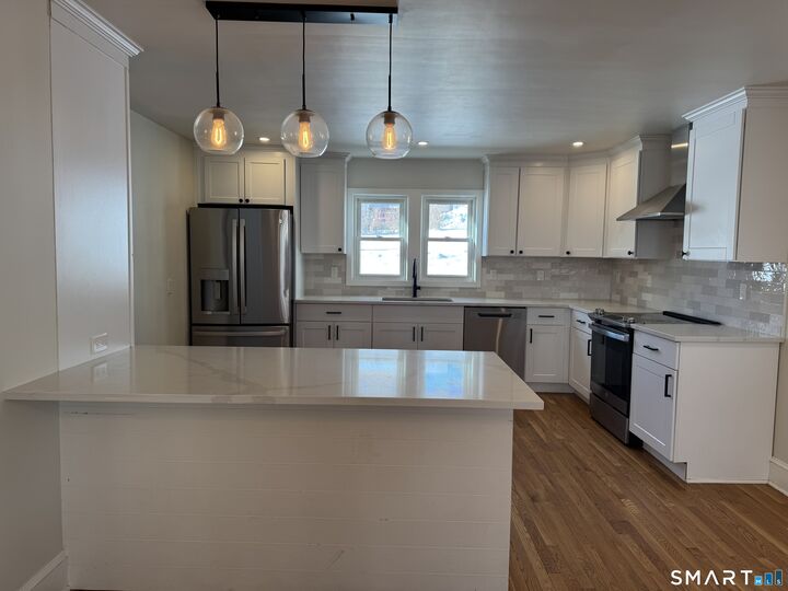 Property Photo:  173 South Street  CT 06810 