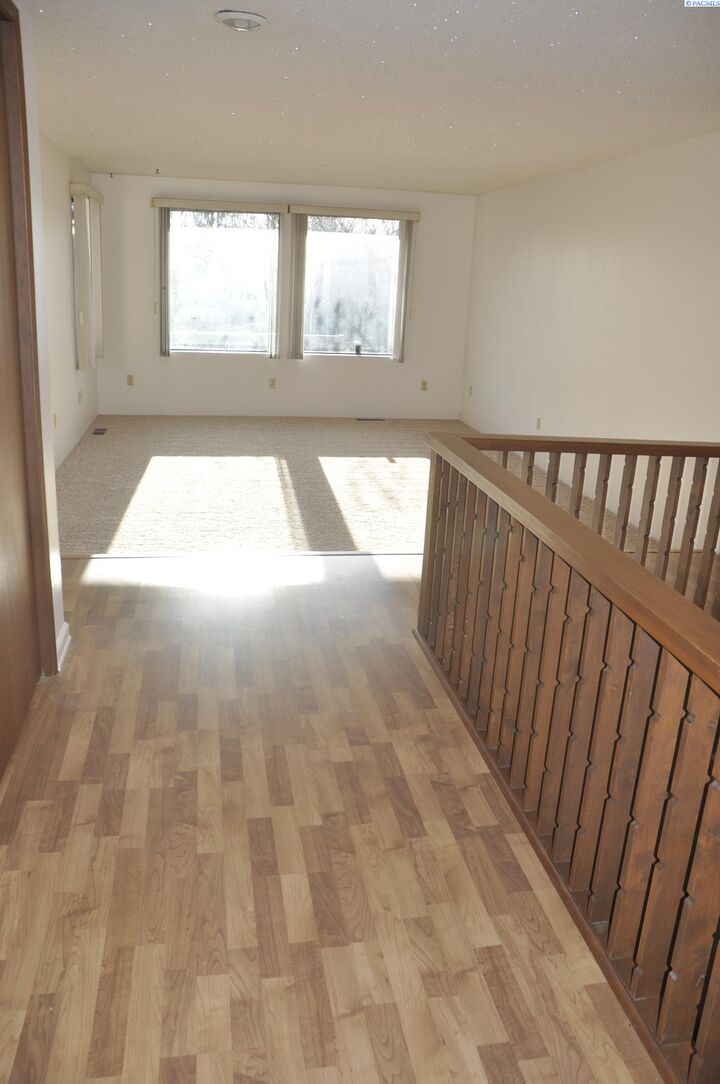 Property Photo: 405 NW North Street WA 99163