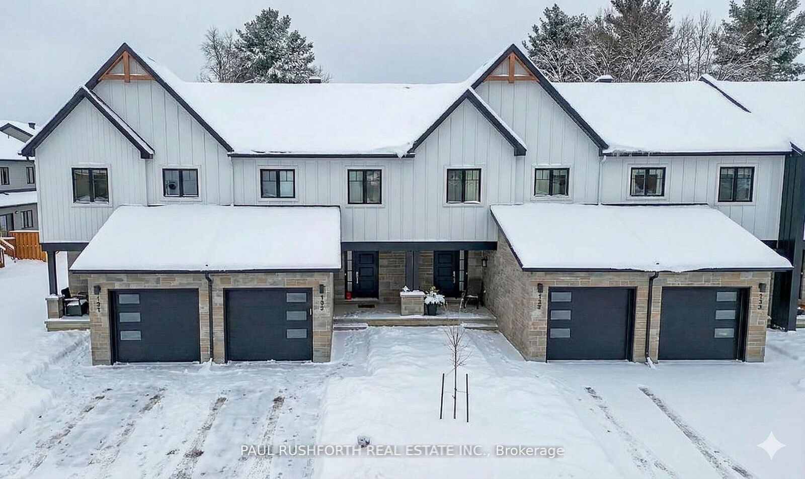 Property Photo: 804 Mathieu Street ON K4K 0R8