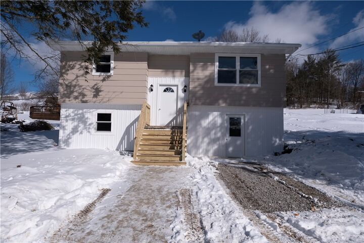 Property Photo:  9 3rd St  PA 15658 