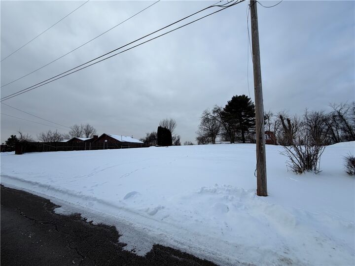 Property Photo:  000 Main  PA 15063 