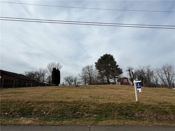 Property Photo:  000 Main  PA 15063 