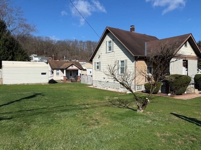 Property Photo: 1738 /1740 Hancock Ave PA 15613