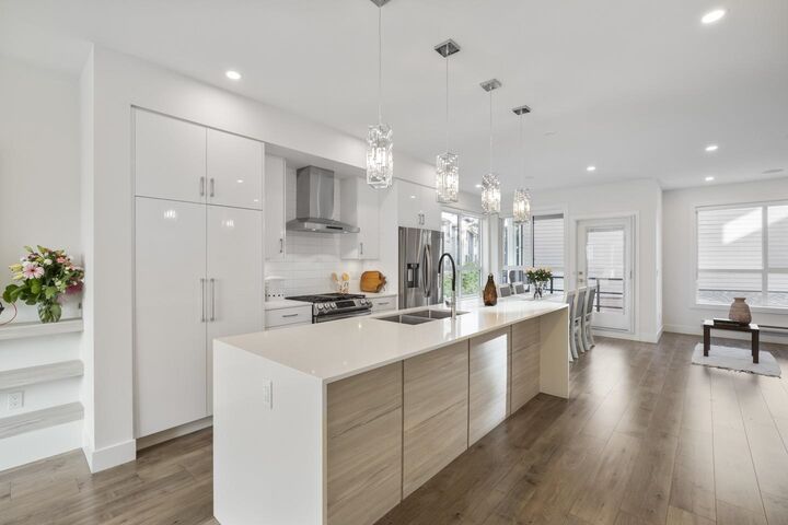 Property Photo:  7177 194A Street 41  BC V4N 1N3 