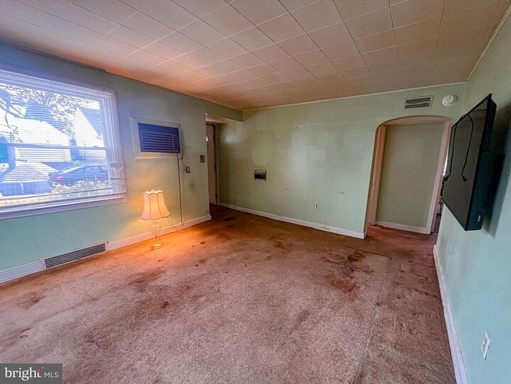 Property Photo:  105 Harding Avenue  DE 19804 