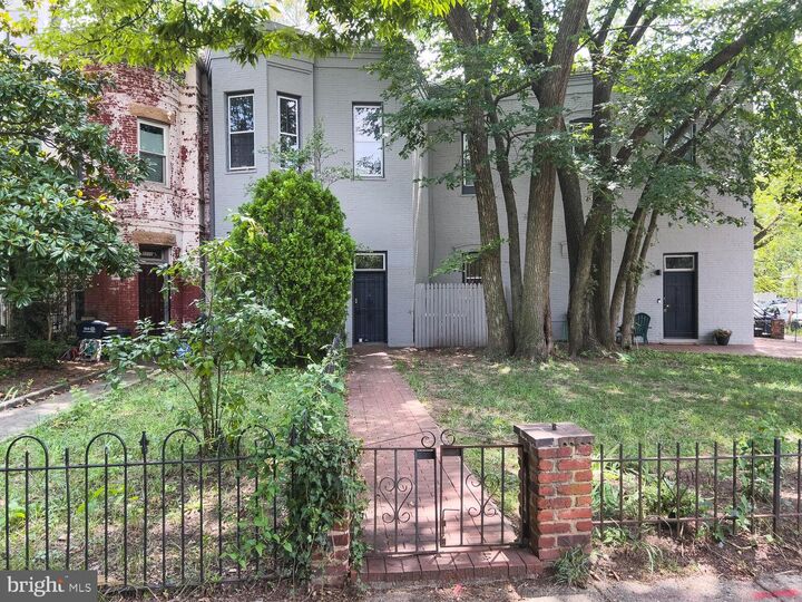 Property Photo:  1101 South Carolina Avenue SE B  DC 20003 