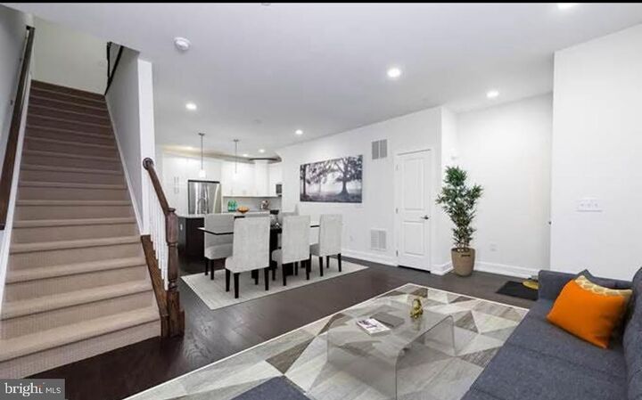 Property Photo:  103 Lakeview Court  PA 19406 