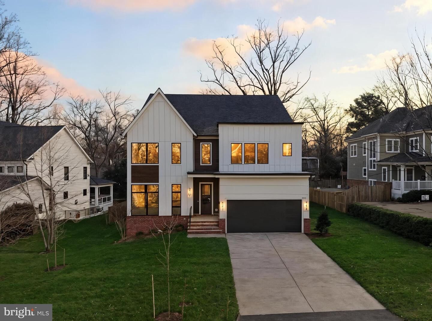 Property Photo:  2107 Greenwich Street  VA 22043 