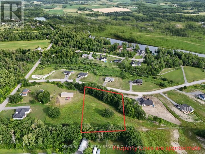 Property Photo:  36 Paul A Bertrand Drive  ON K7S 3G8 