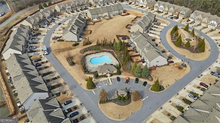 Property Photo: 1210 Hampton Oaks Drive GA 30004