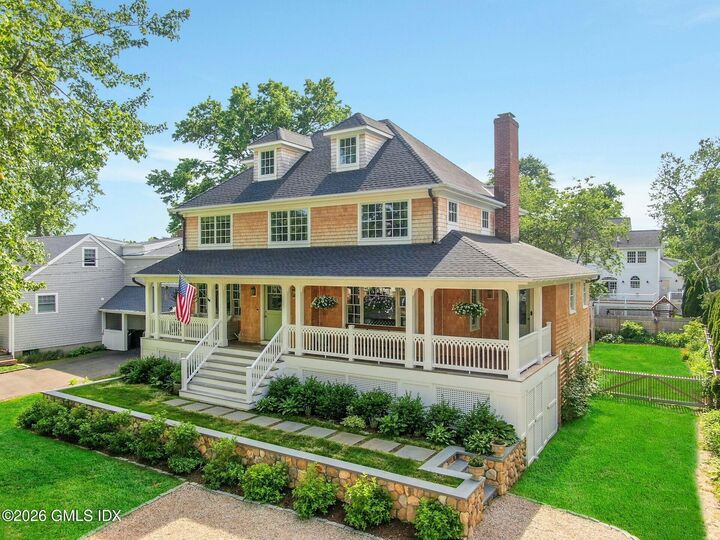 Property Photo:  5 Greenwich Cove Drive  CT 06870 