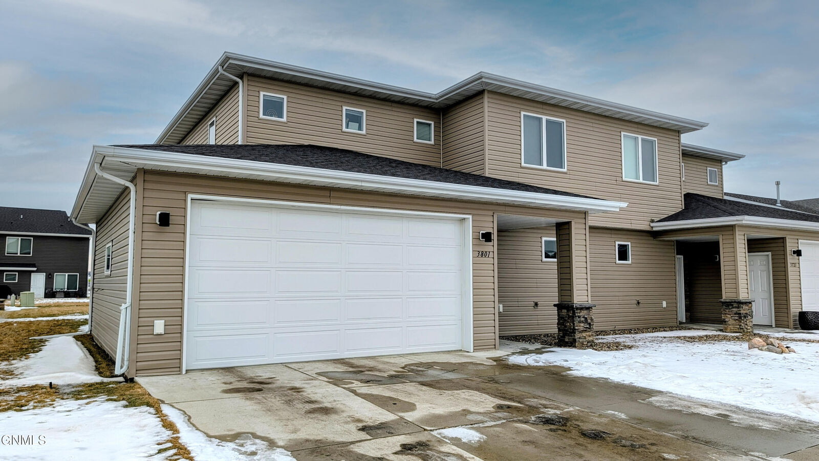Property Photo:  3801 Gale Circle SE  ND 58554 