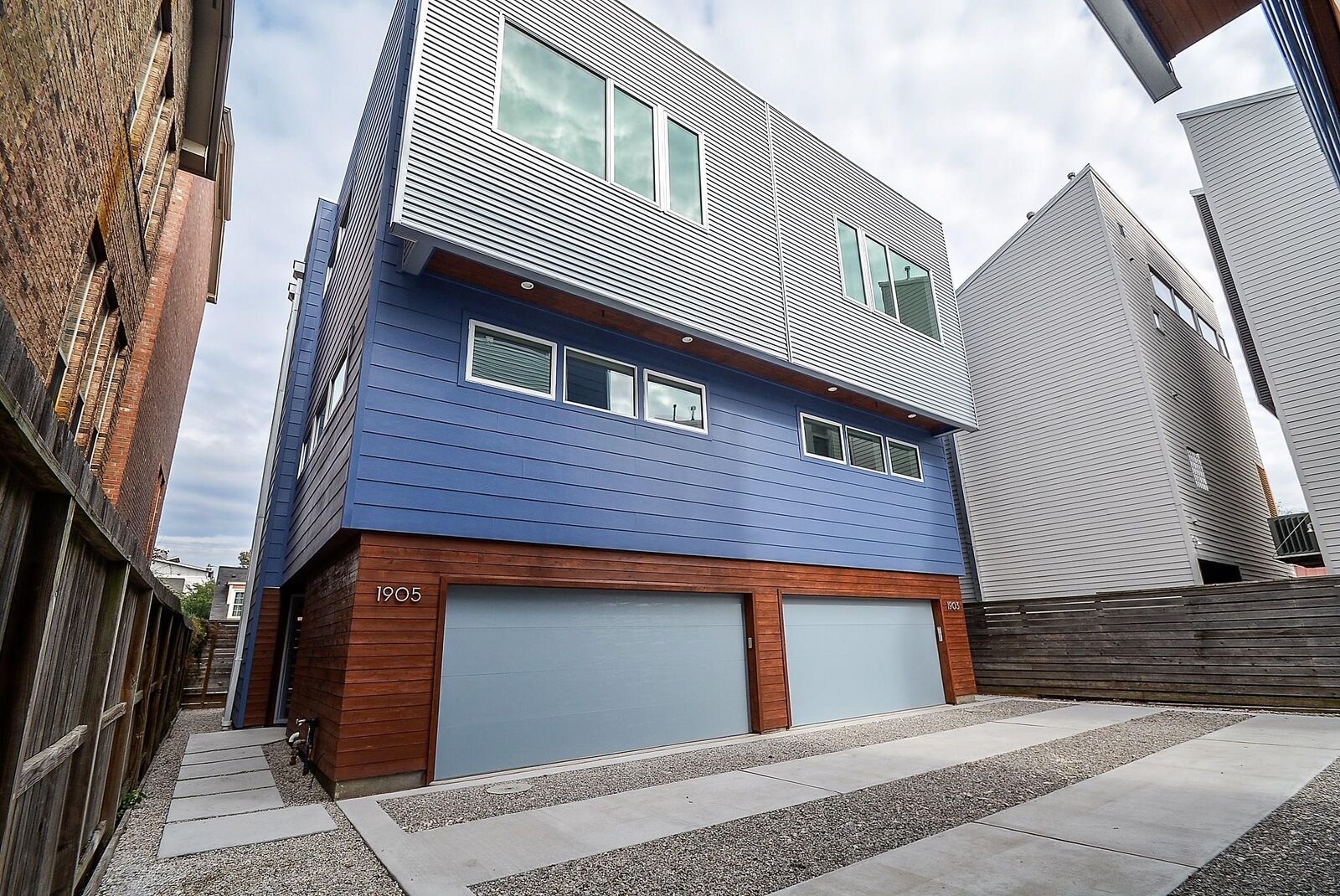 Property Photo:  1905 Oakdale Street  TX 77004 