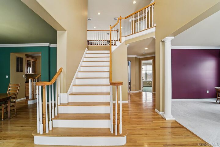 Property Photo:  32 Mansion Ridge Boulevard  NY 10950 