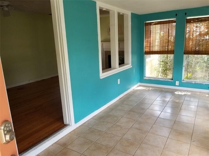 Property Photo:  2611 4th Avenue N  FL 33713 