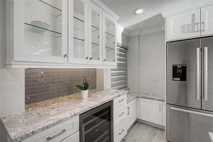 Property Photo:  19 Whispering Sands Drive 1105  FL 34242 