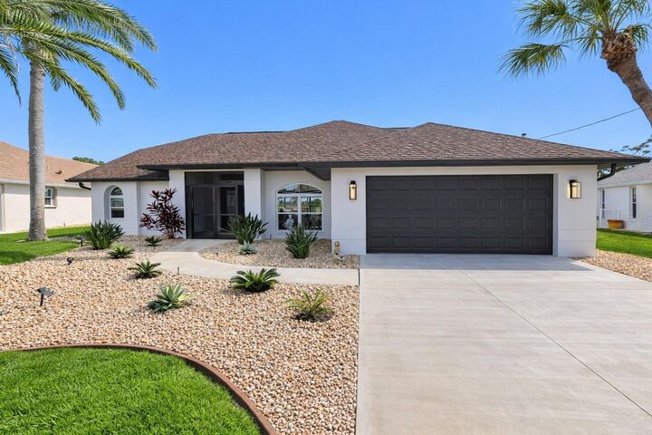 Property Photo:  46 Sportsman Court  FL 33947 