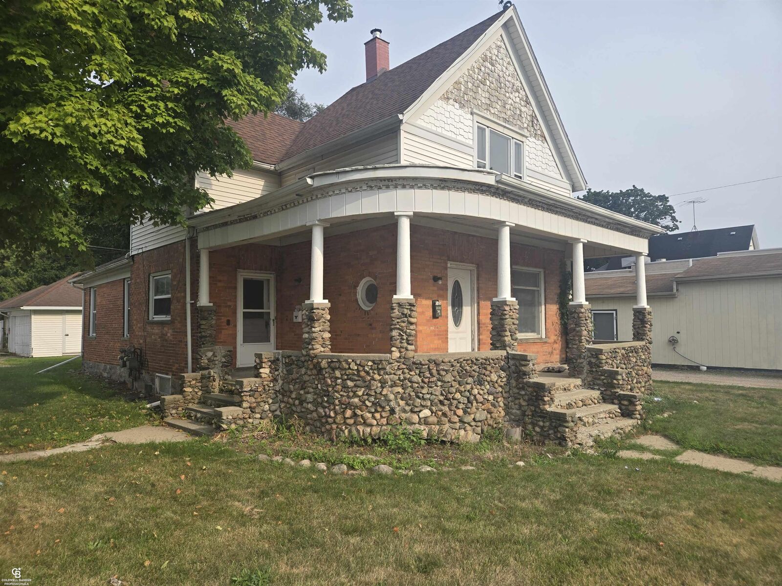 Property Photo: 202 S Main Street MI 48097