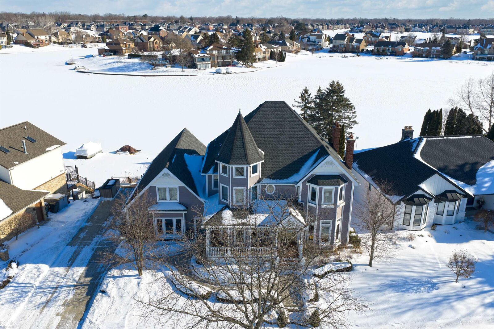 Property Photo: 51244 Forster Lane MI 48316