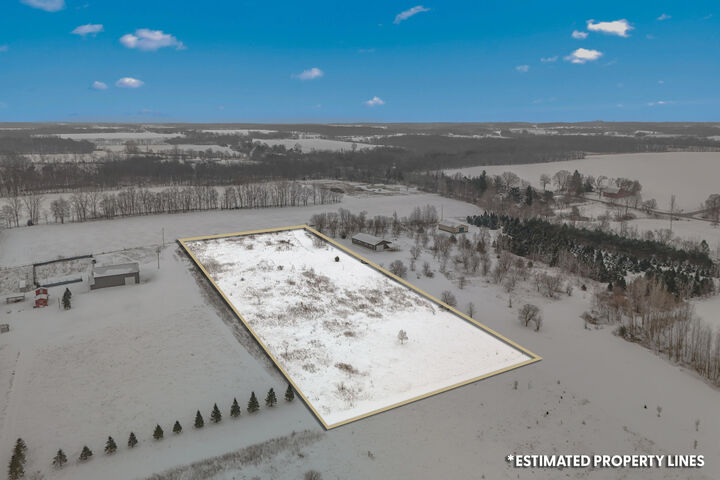 Property Photo:  9059 Kellogg Drive  MI 49274 