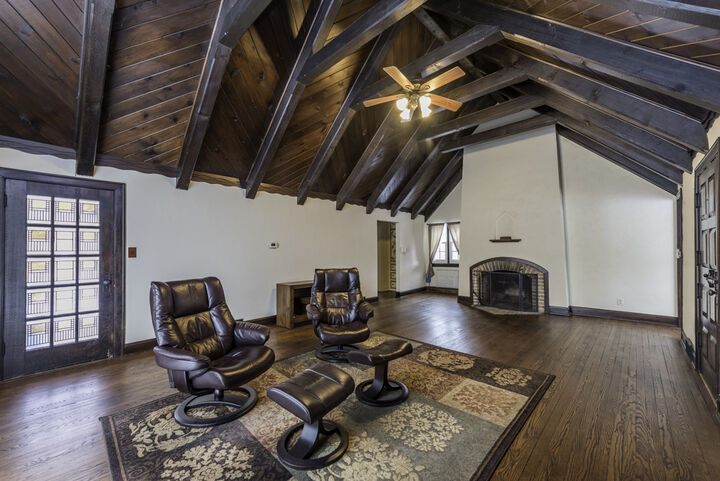 Property Photo:  2205 13th Street  IL 60096 