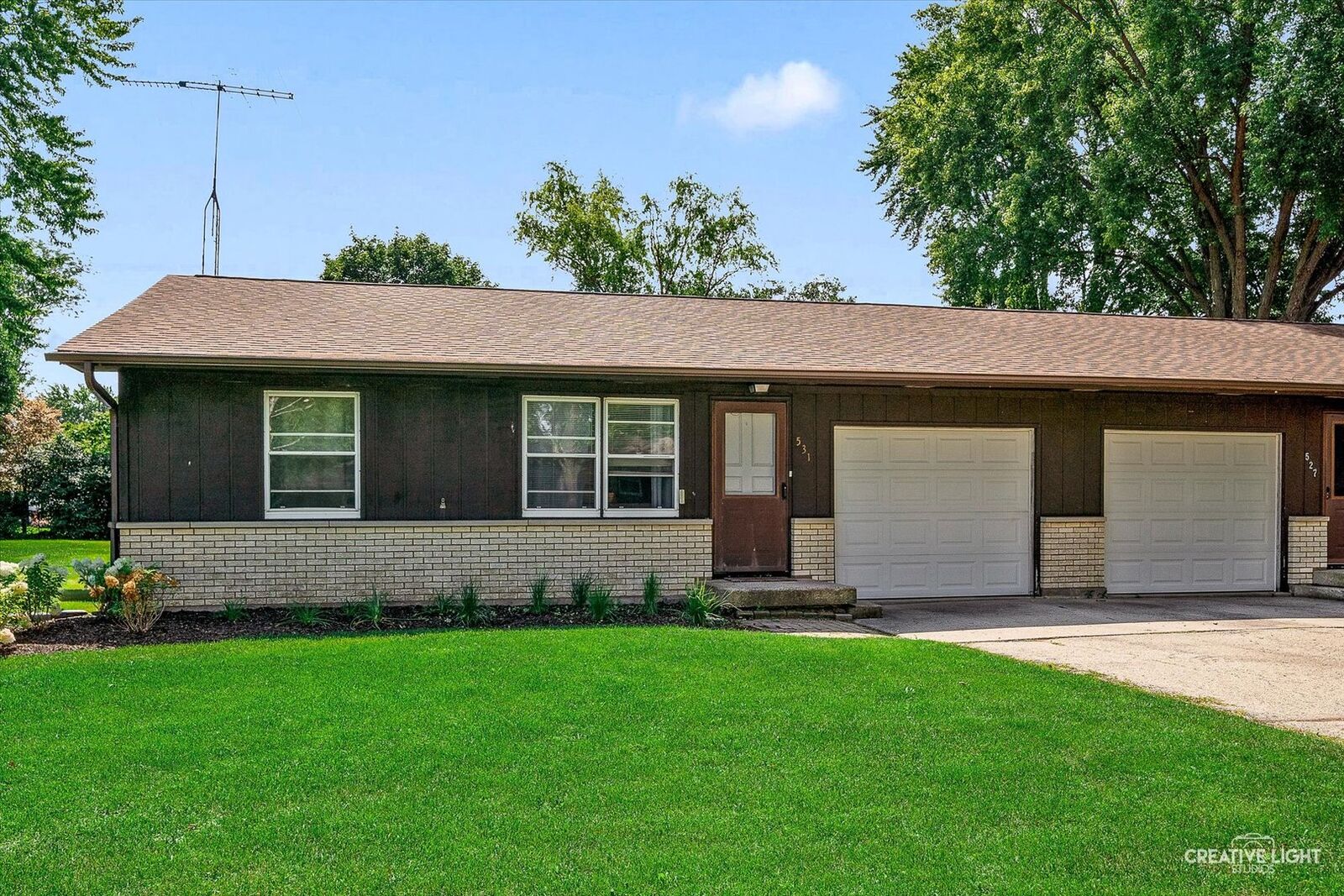 Property Photo:  531 Prairie Street  IL 60520 