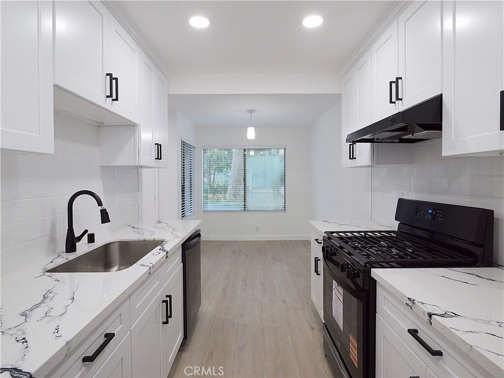 Property Photo:  20561 S Vermont 7  CA 90502 