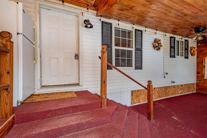 Property Photo:  103 Ferry Road  ME 04463 