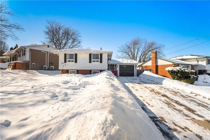 Property Photo:  290 Lincoln Road  ON N2J 2P5 