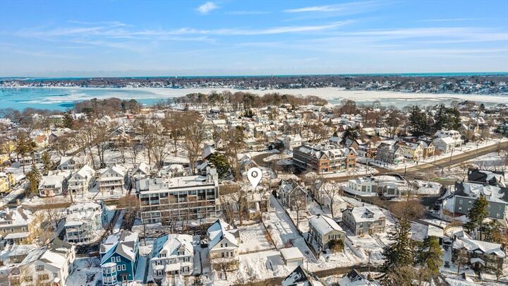 Property Photo:  326 Lafayette St 2  MA 01970 