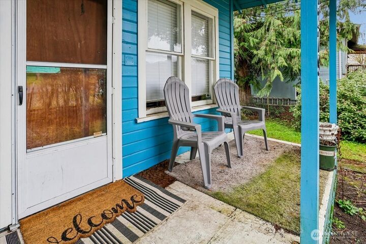 Property Photo:  7279  B Avenue  WA 98237 