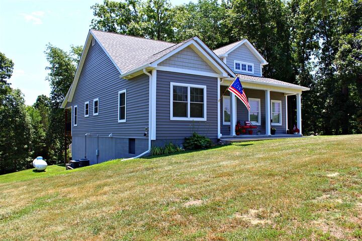 Property Photo:  105 Hidden Cove Road  KY 42156 