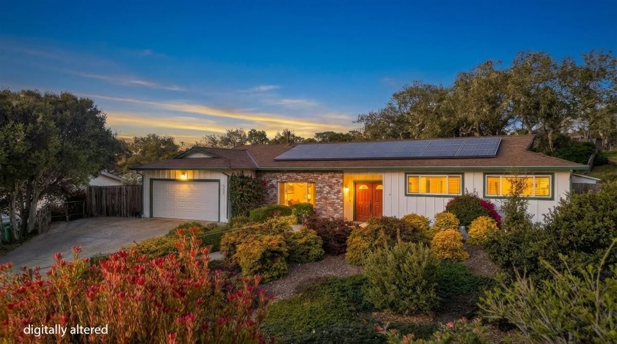 Property Photo:  9570 South Century Oak Road  CA 93907 