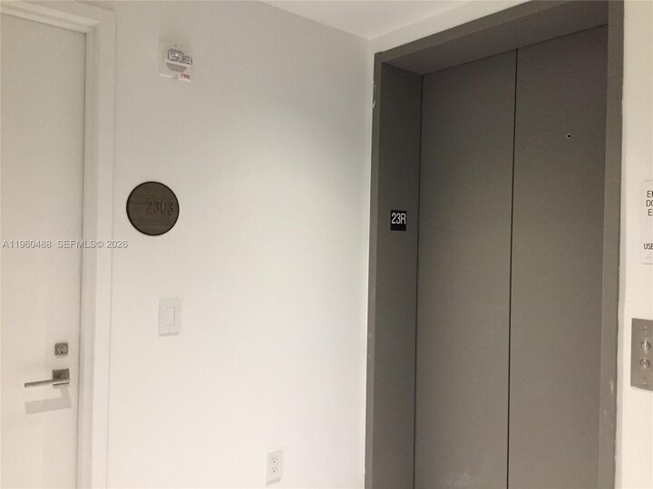 Property Photo: 650 NE 32nd St 2303 FL 33137