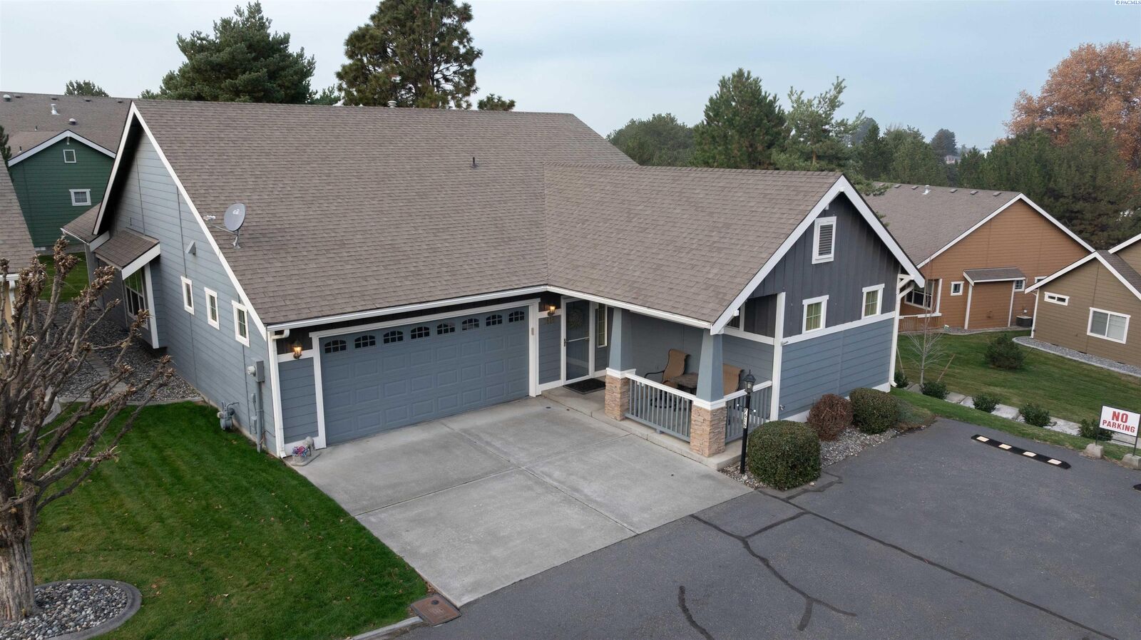 Property Photo:  7616 W 21st Ave  WA 99338 
