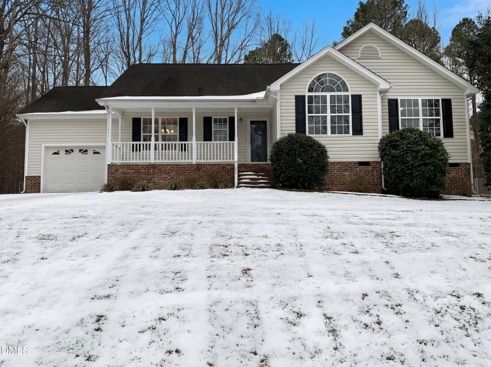 Property Photo:  100 Broken Lance Drive  NC 27596 